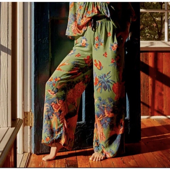 Anthropologie Other - Anthropologie Lively Pjama Pajama Green Floral Bird Pants Size L Pockets Lounge